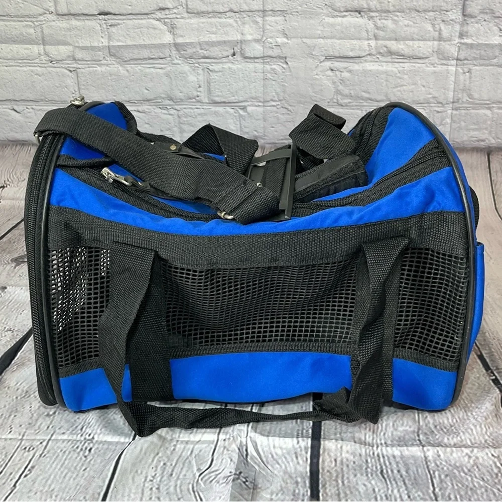 Fashion Pet Comfortable Travel Pet Carrier for Cats Small Dogs Blue Vented NWT
